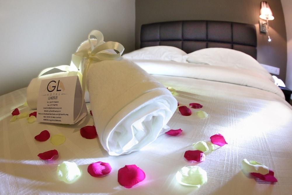 Gl Hotel Keluang Eksteriør bilde