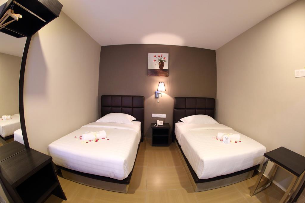 Gl Hotel Keluang Eksteriør bilde