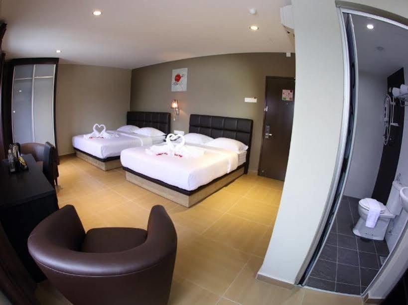 Gl Hotel Keluang Eksteriør bilde
