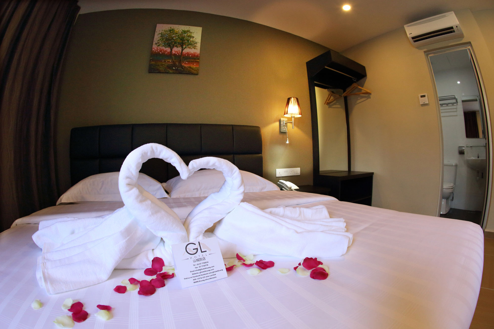 Gl Hotel Keluang Eksteriør bilde